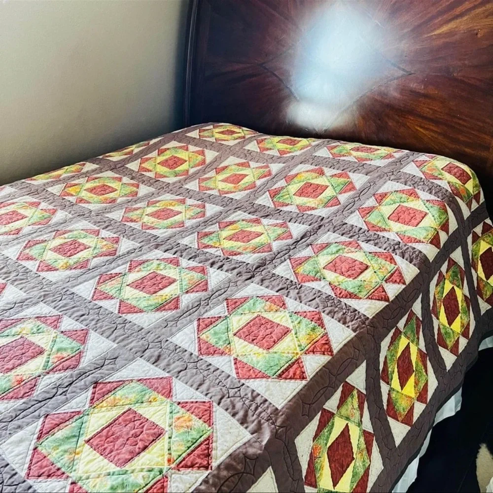 88”x88” Gorgeous Handmade Queen Size Quilt.